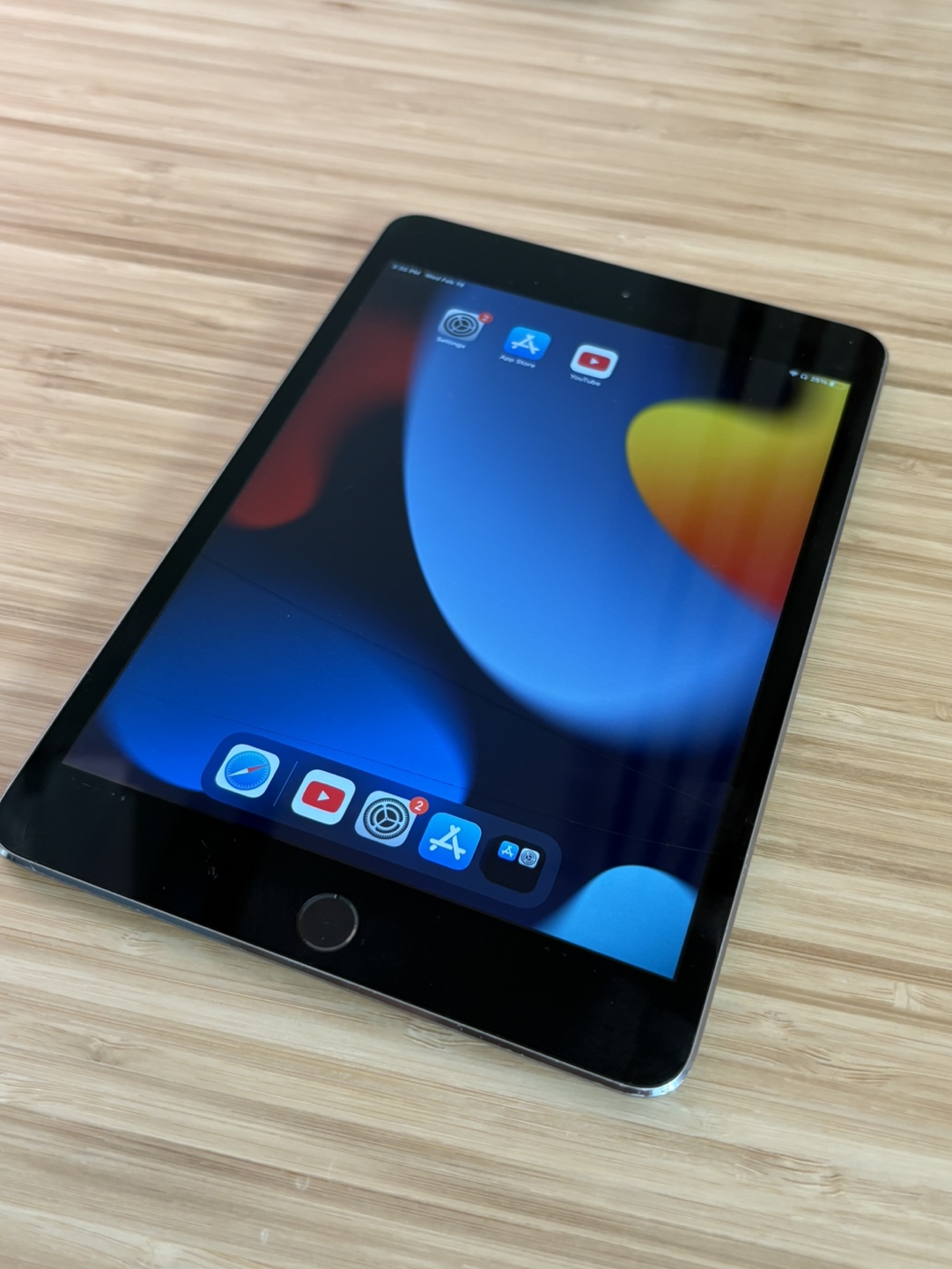 iPad Mini 4 32gb - Small Crack - photo 4