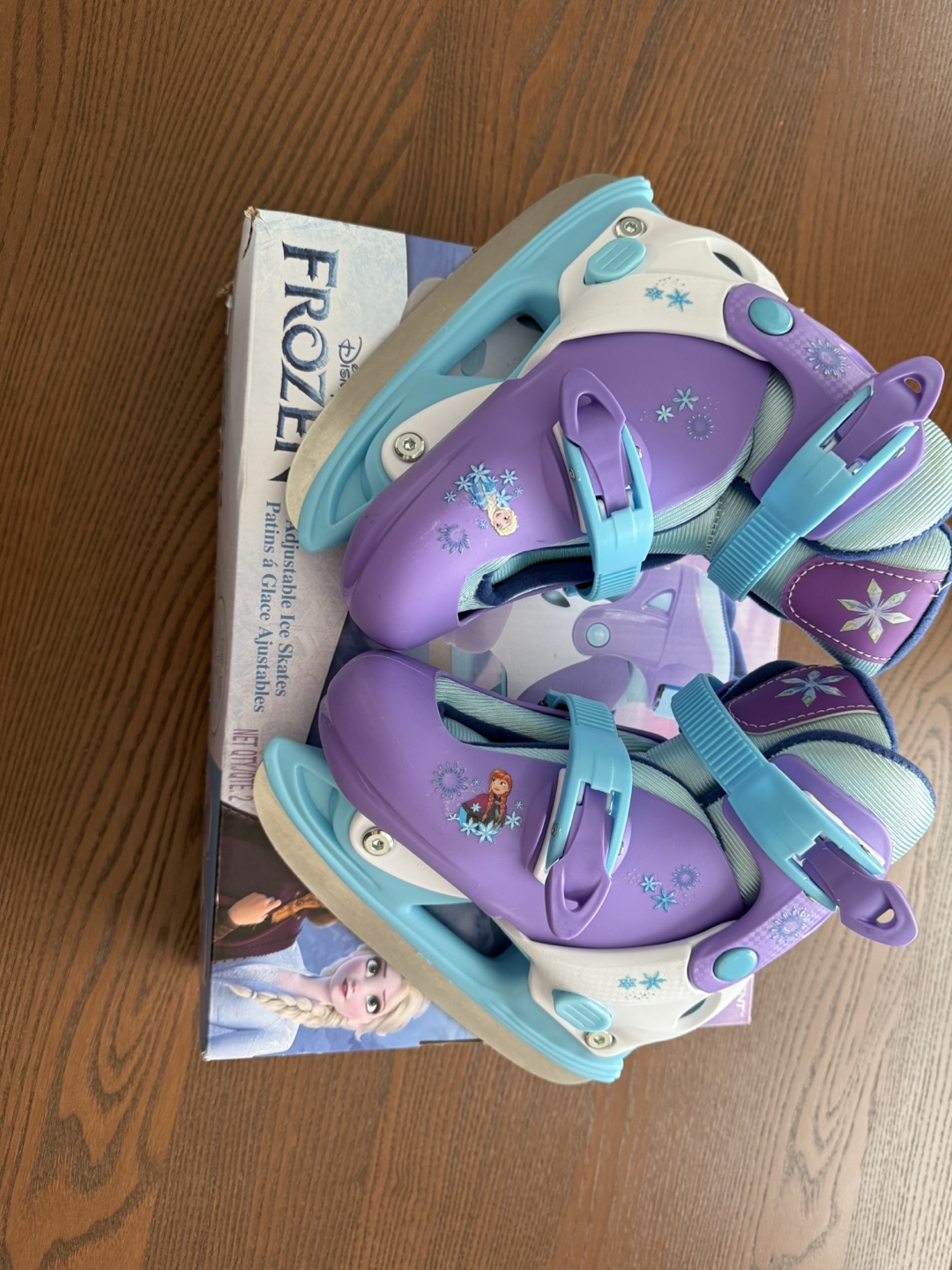 Disney Frozen Adjustable Ice Skates Y8-11