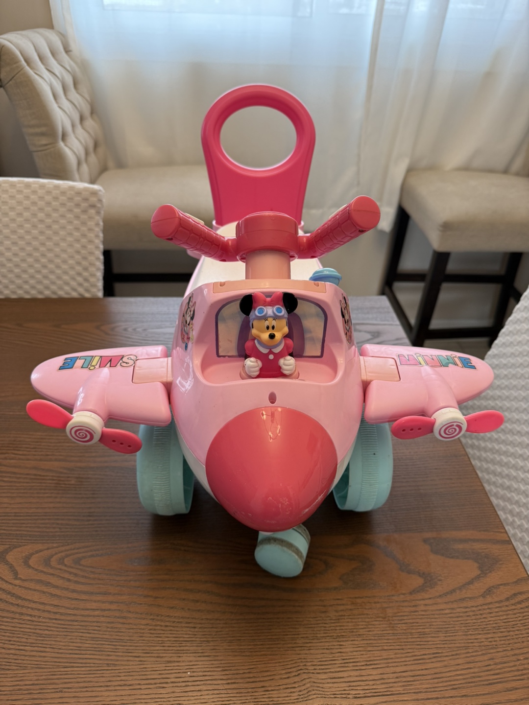 Minnie Mouse Ride-on Airplane Toy