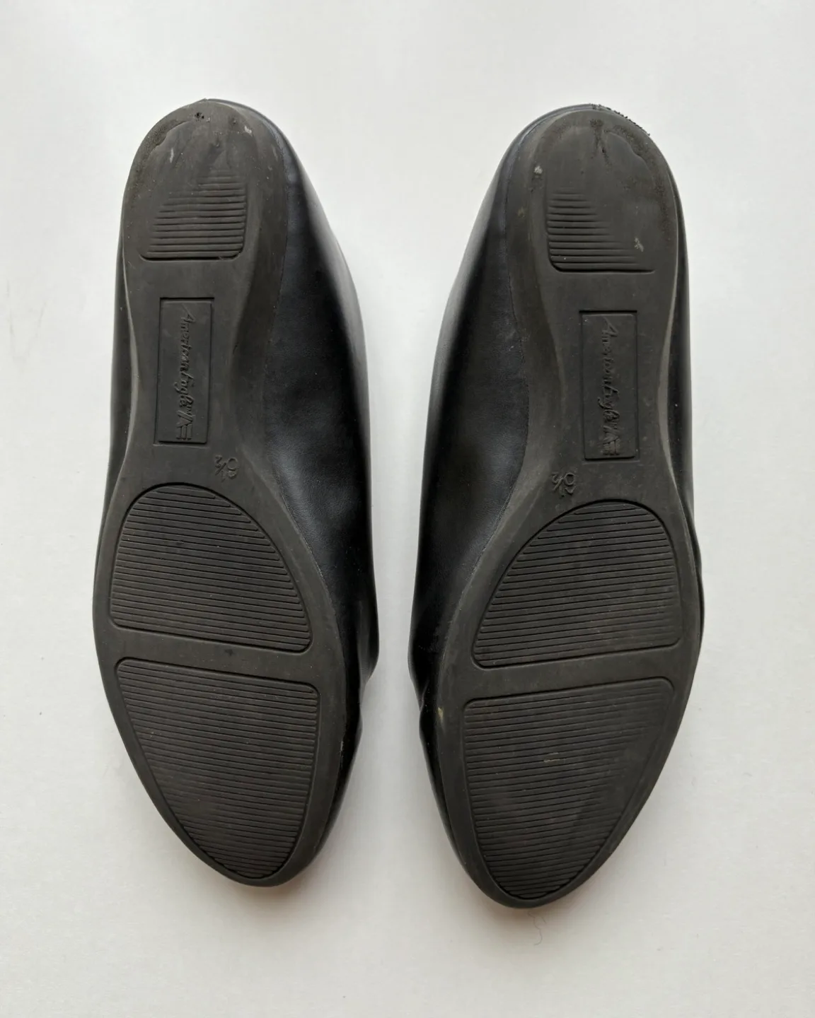 American Eagle Black Flats - Size 6.5 image indicator(2)
