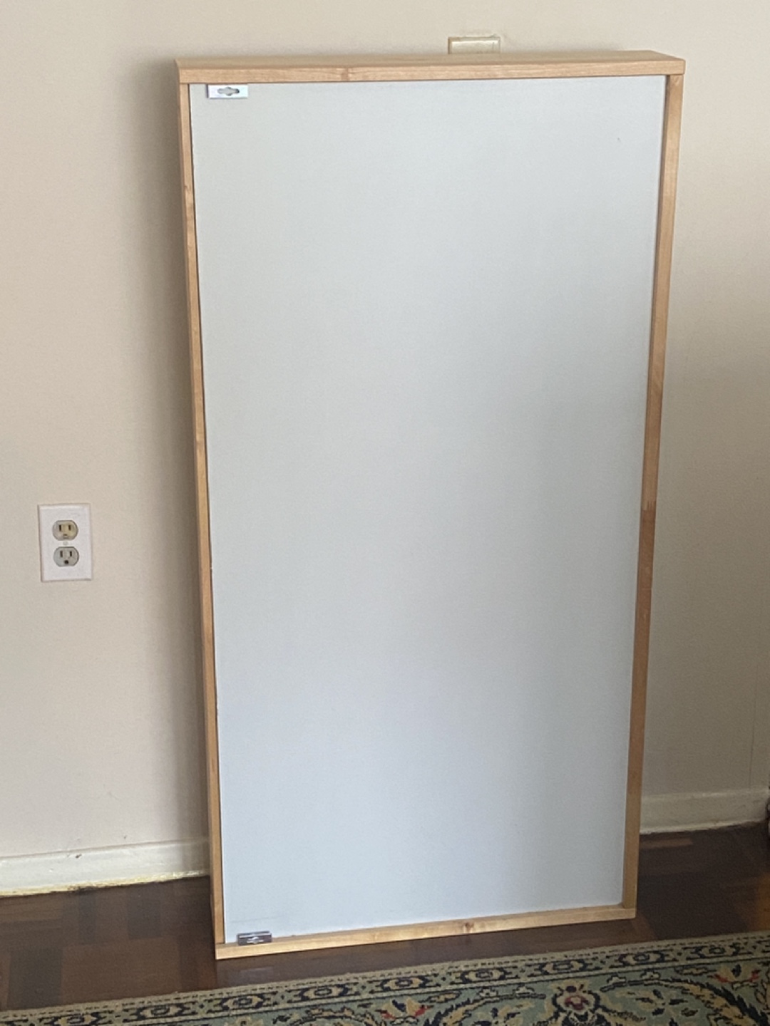[Move-Out Sale] IKEA MOLGER Mirror - photo 2
