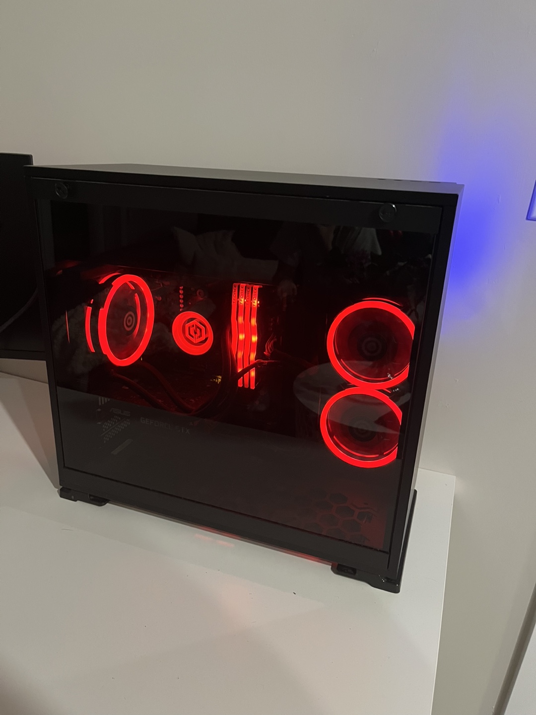 Custom Built Gaming PC - RGB Lighting