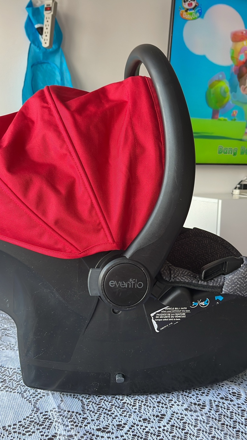 Evenflo Embrace Infant Car Seat - Red - photo 5