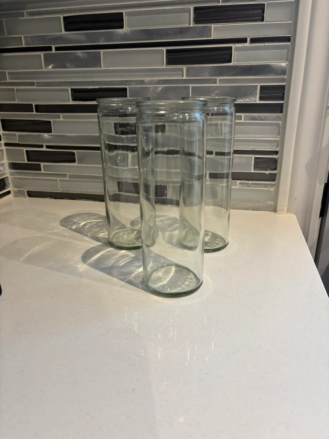 Set of 3 Glass Propagation Vases image indicator(2)