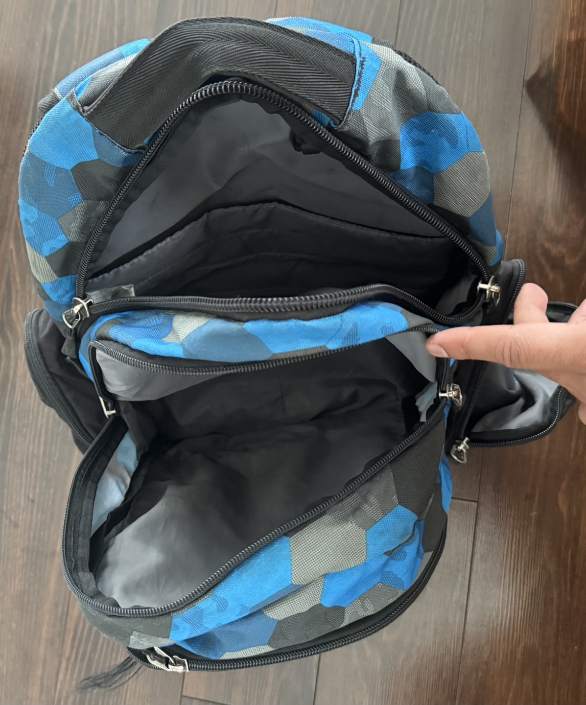 Backpack 🥕 - photo 3