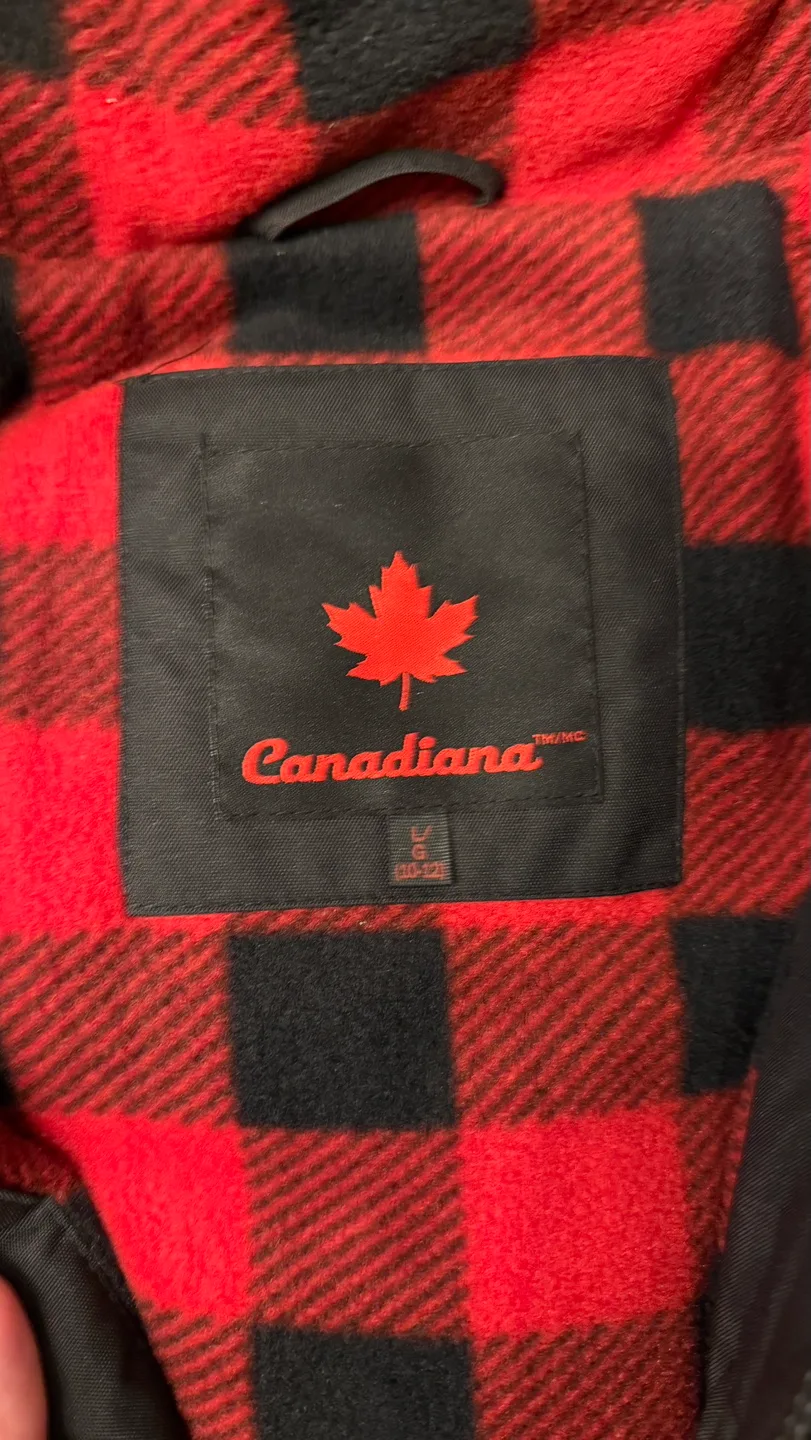 Canadiana Boys' Size Large Black Winter Parka image indicator(2)