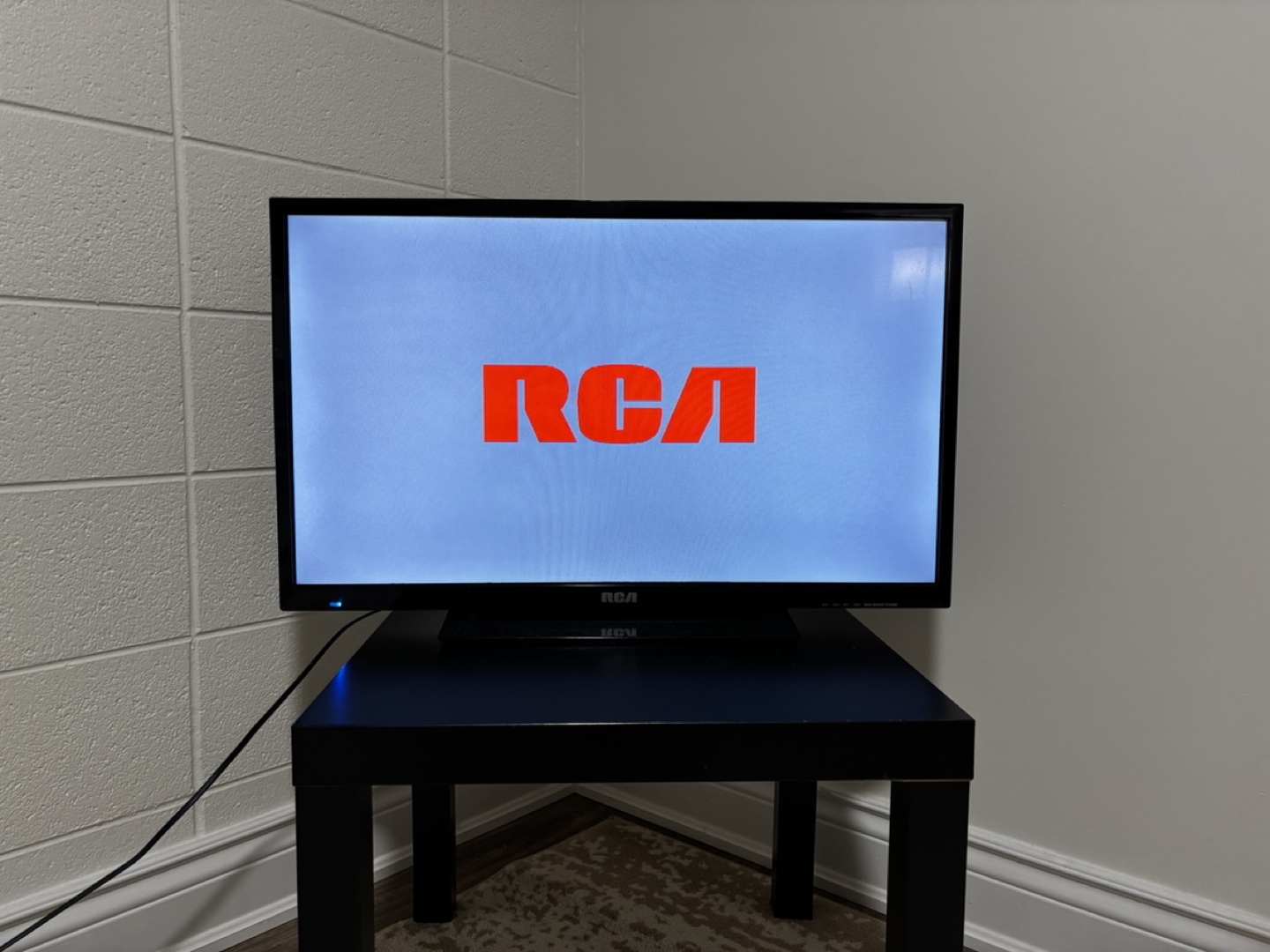 RCA 32” 720p HD LED Television