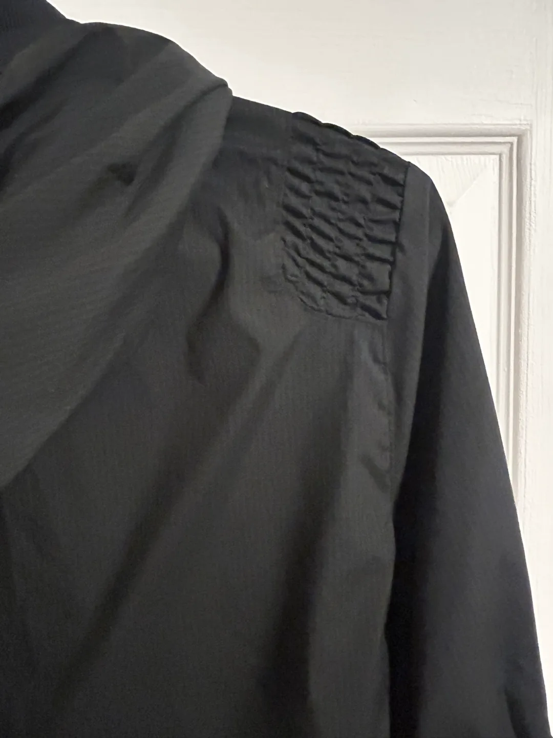 Lululemon Athletica Size 10 Black Jacket image indicator(7)