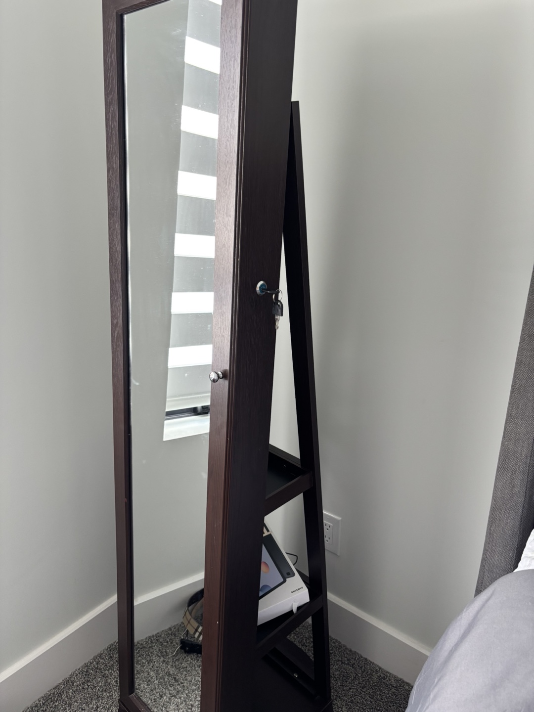 Full-length Mirror Jewellery Armoire - photo 3