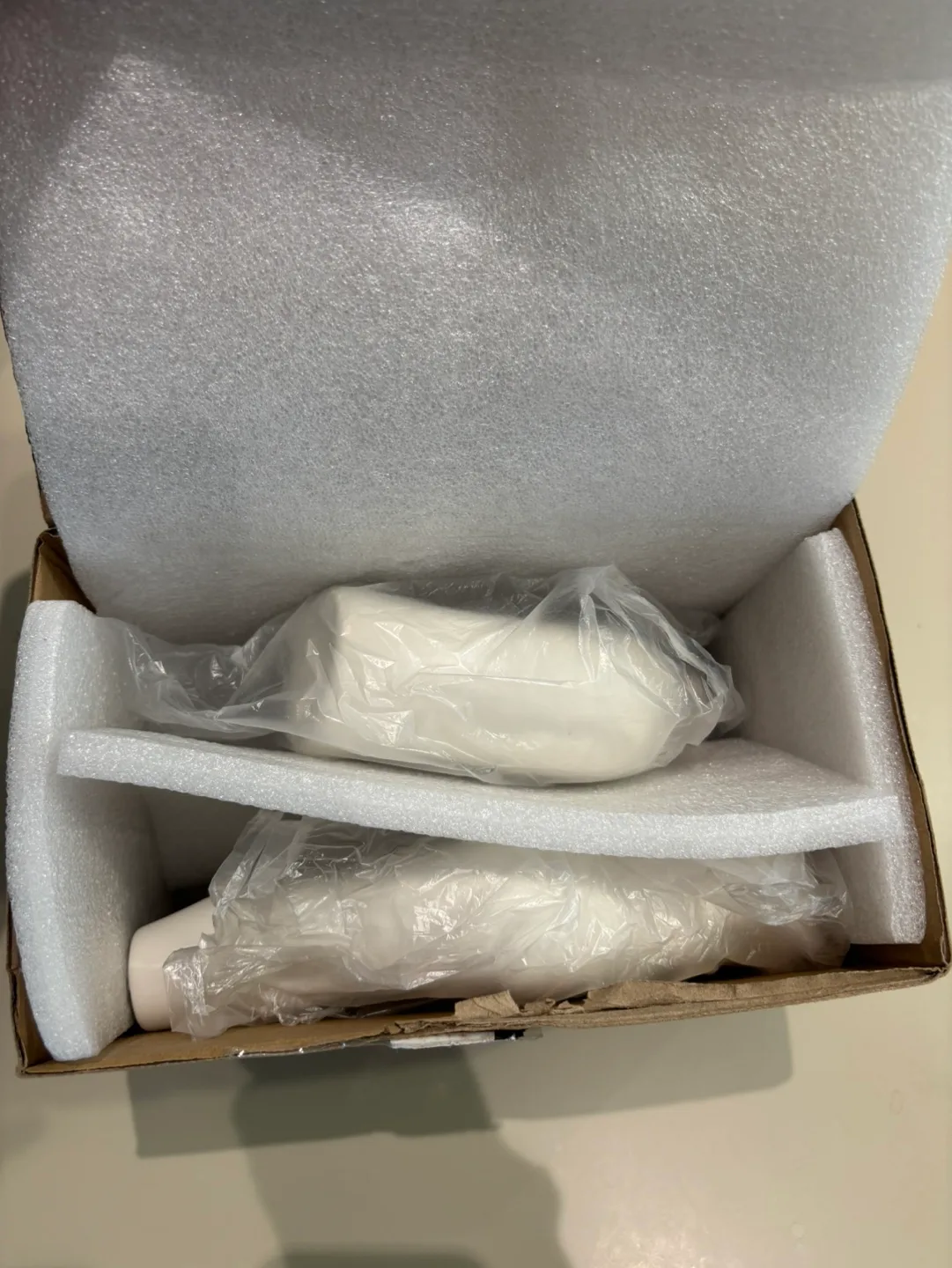 Handmade White Ceramic Vase Set - Modern Decor image indicator(6)