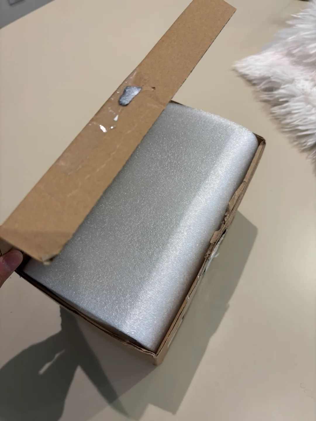 Handmade White Ceramic Vase Set - Modern Decor image indicator(7)