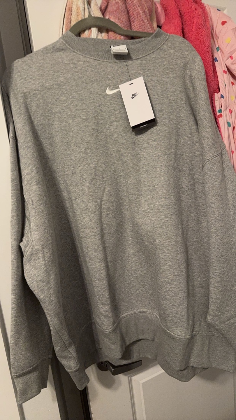 Nike Grey Crewneck Sweatshirt