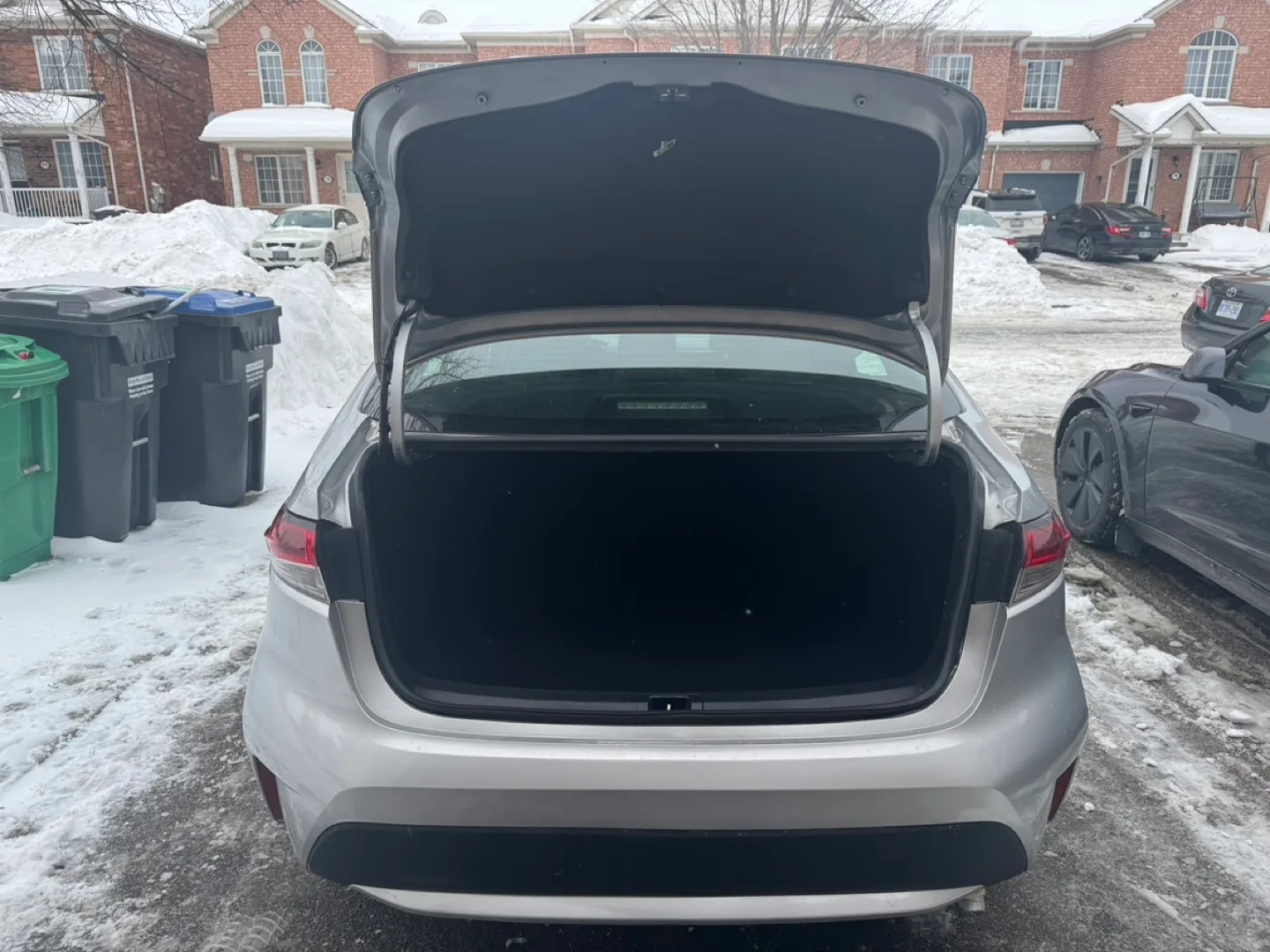 Toyota Corolla LE - Fully Loaded, Certified image indicator(5)