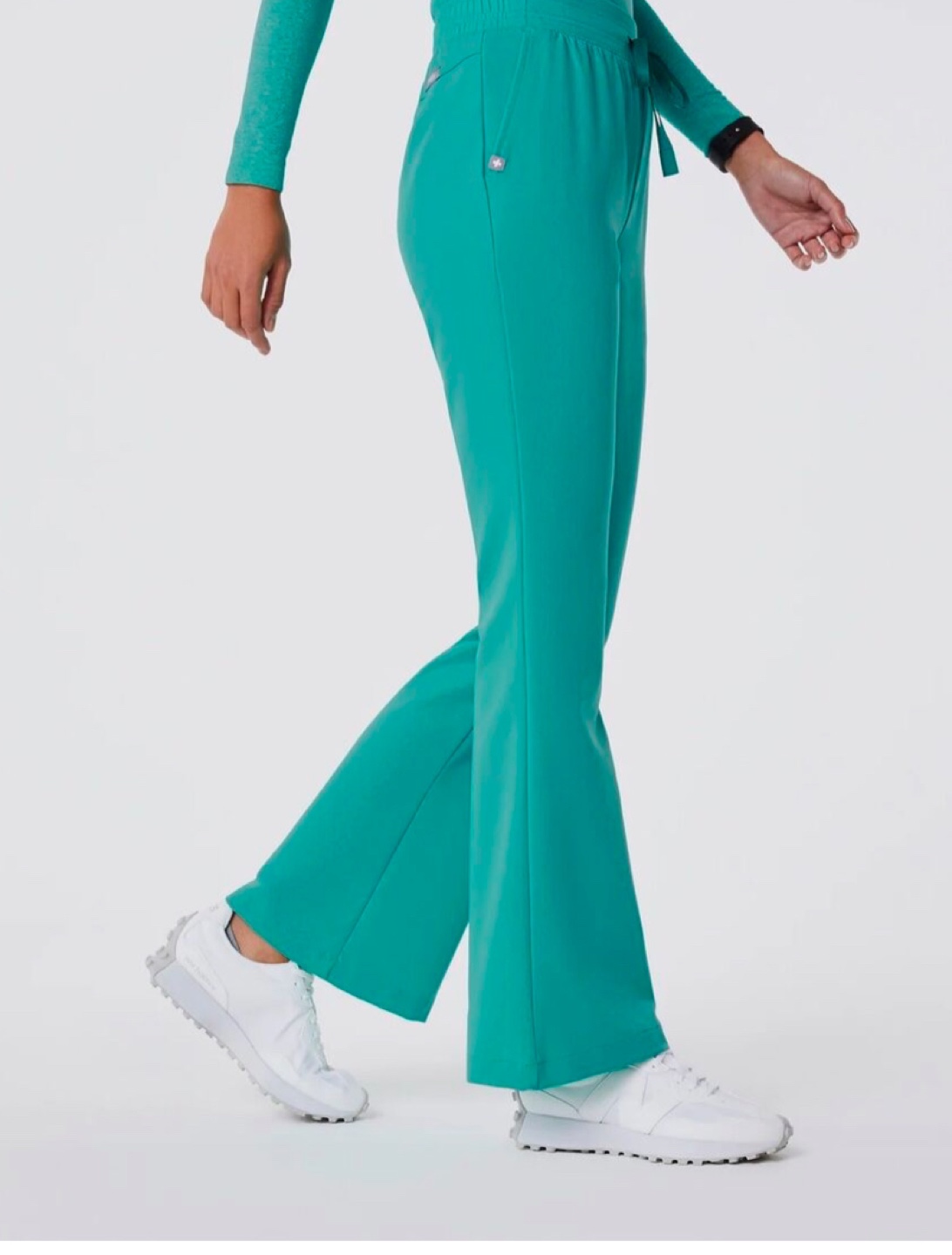 Figs Scrub Top & Pants Set - Teal - Size M - photo 4