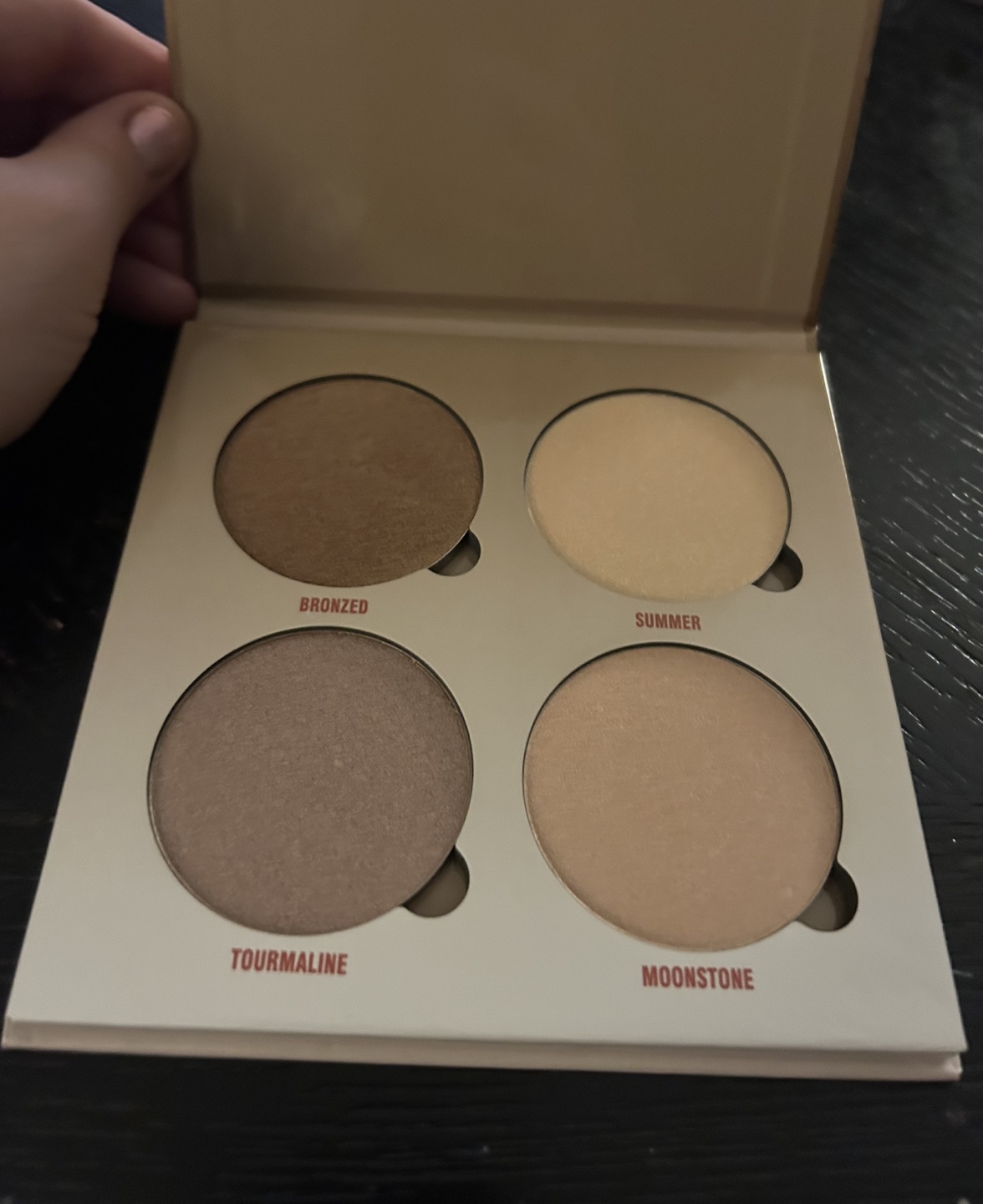 Anastasia Beverly Hills Sun Dipped Glow Kit