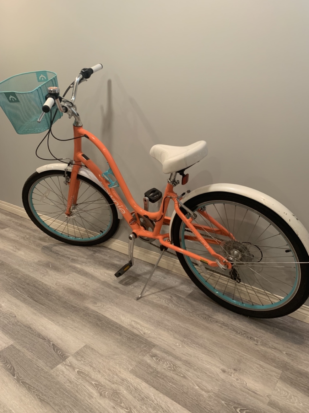 Electra Townie 7D Step-Thru Bike - photo 2