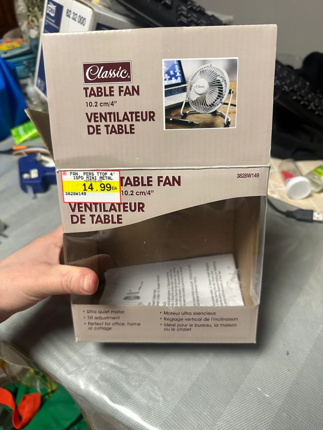 Classic 10.2 cm/4" Table Fan - Black image indicator(4)