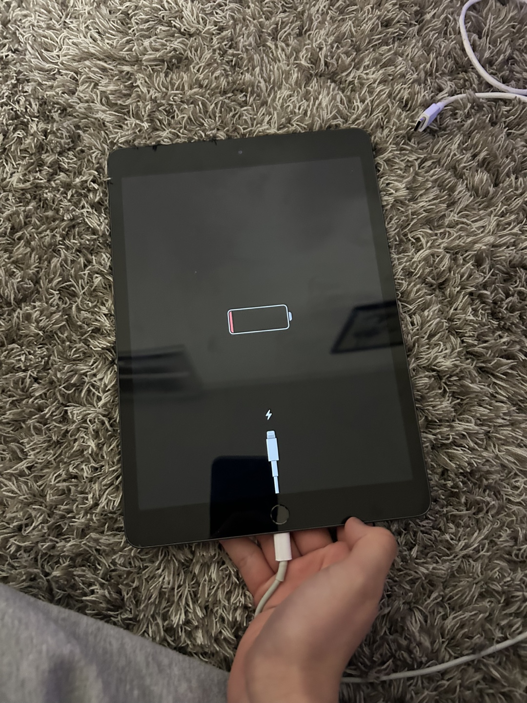 iPad 8 - Used