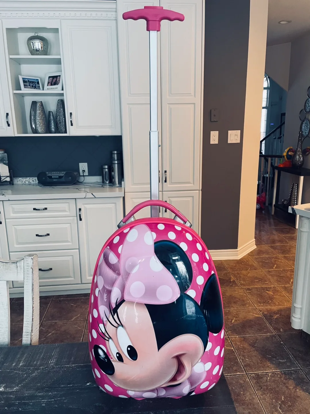 Minnie Mouse Rolling Suitcase thumbnail