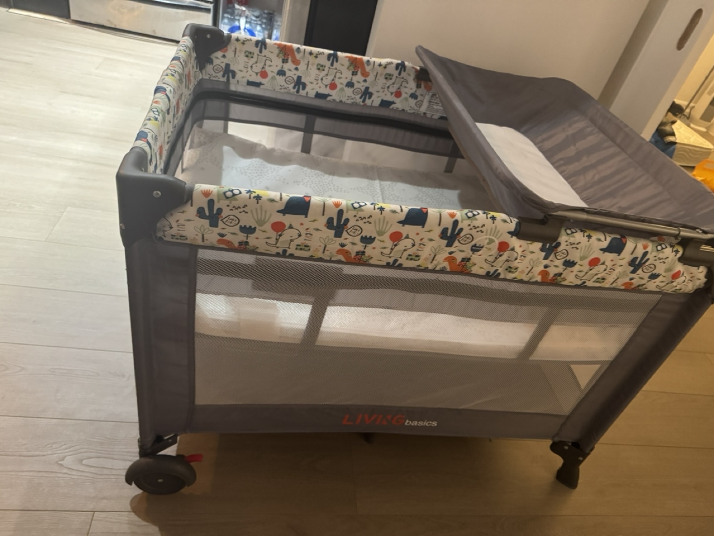 Portable Baby Playard - photo 2