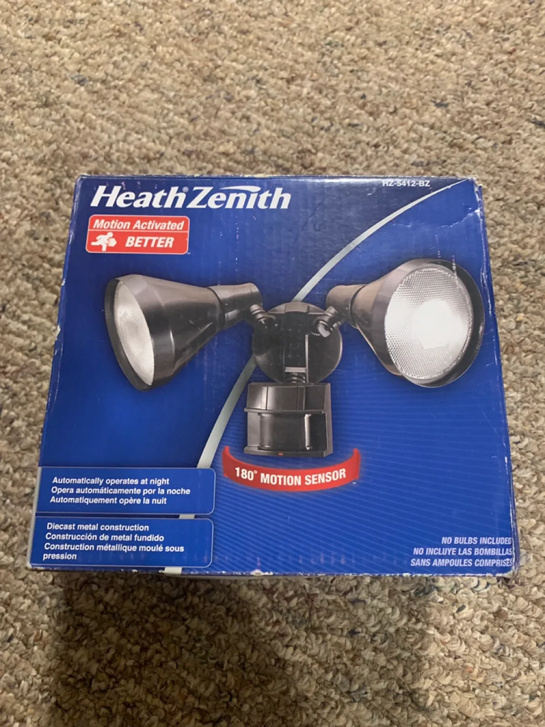Heath Zenith Motion Activated Outdoor Dual Head Light thumbnail