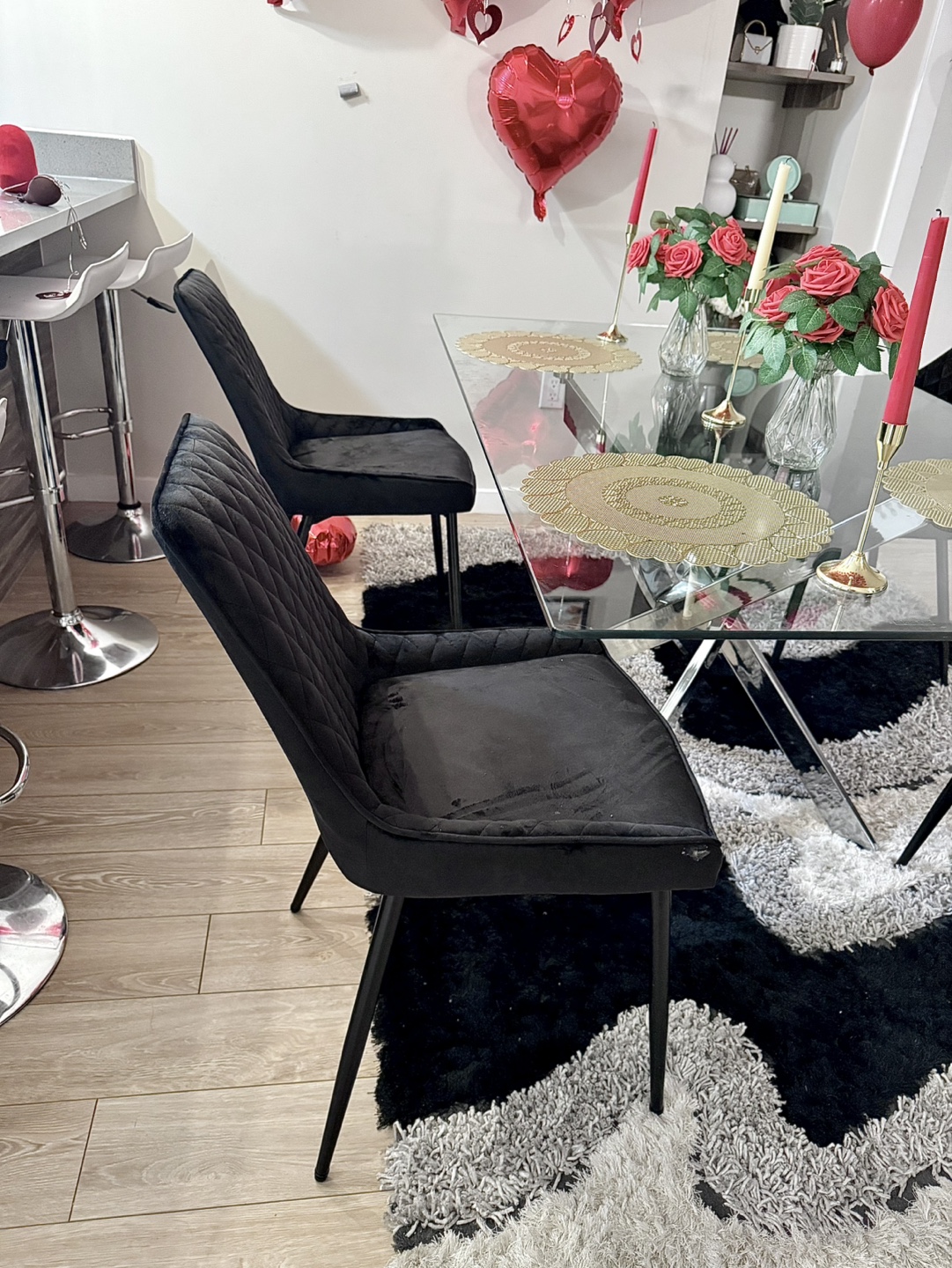 Set of 4 Black Velvet Dining Chairs with  glass Table Metal Legs - photo 4