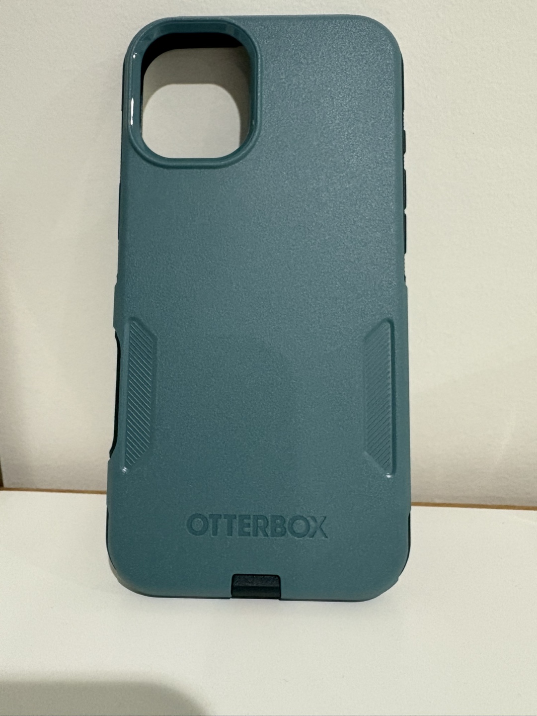OtterBox Commuter Series Drop+ iPhone 16 plus Case - Teal