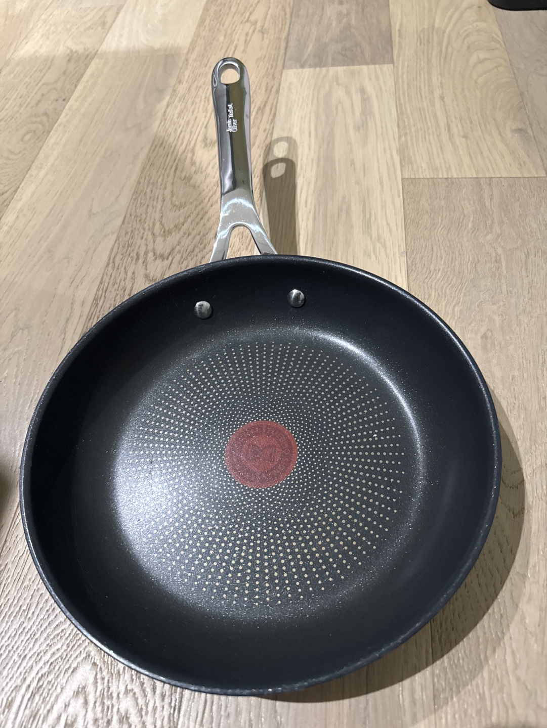 Set of four T-fal frying pans - photo 5