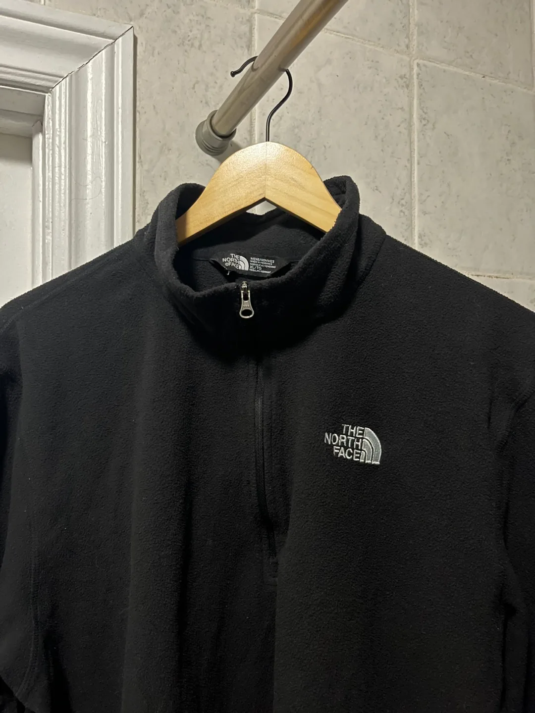 The North Face TNF fleece zip XL acg mec patagonia image indicator(3)