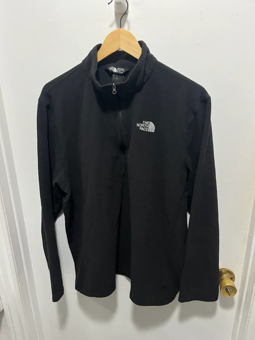 The North Face TNF fleece zip XL acg mec patagonia image indicator(2)