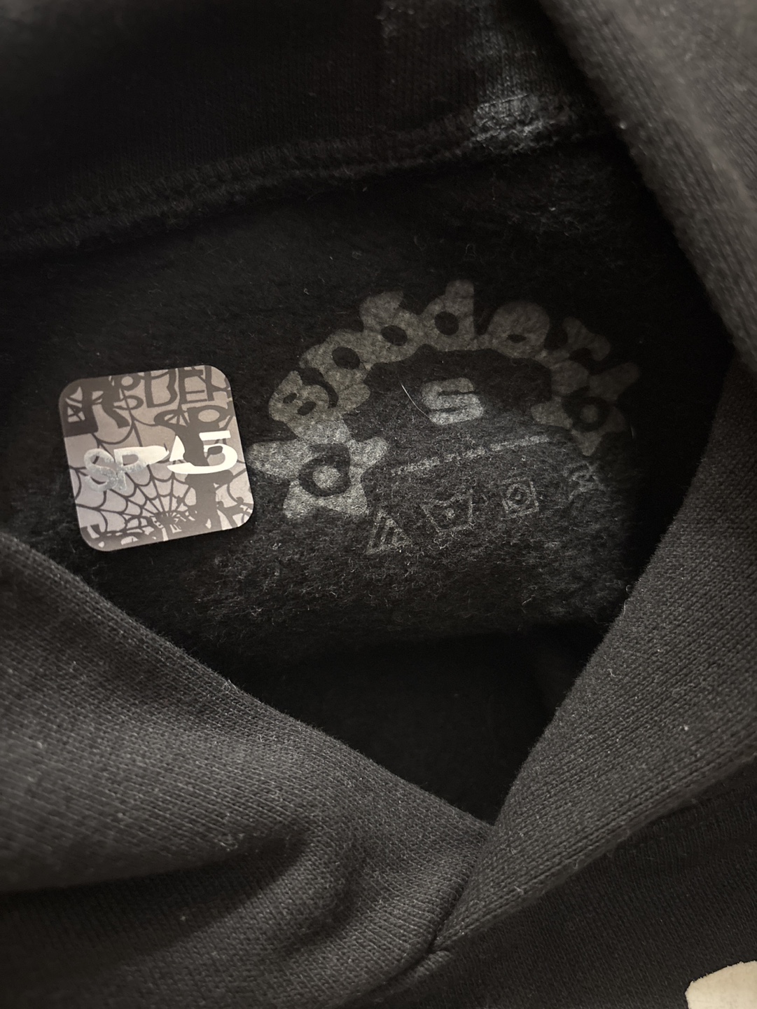Spider Web Graphic Hoodie - Size Small - photo 3