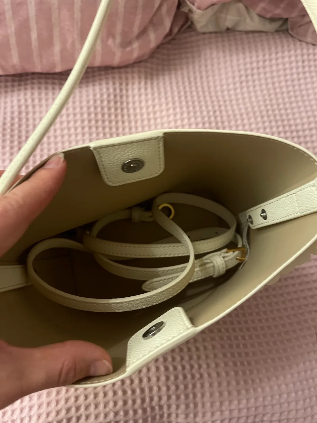Charles & Keith Cream Bucket Bag with Chain Strap image indicator(3)