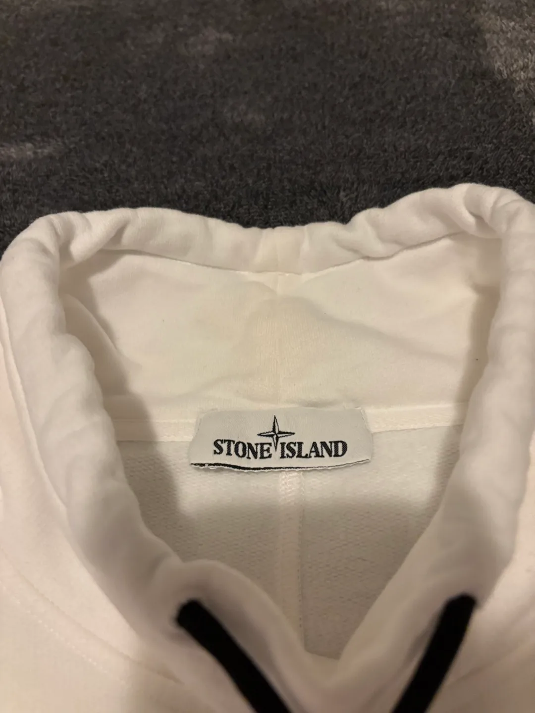 Stone Island White Cargo Pocket Mockneck Sweatshirt image indicator(9)