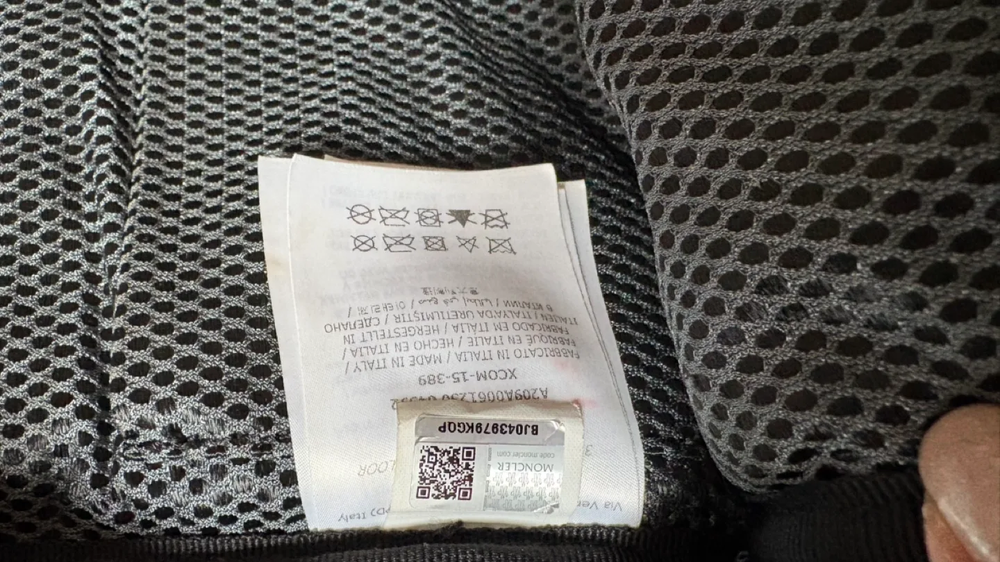 Moncler Quilted Backpack image indicator(9)