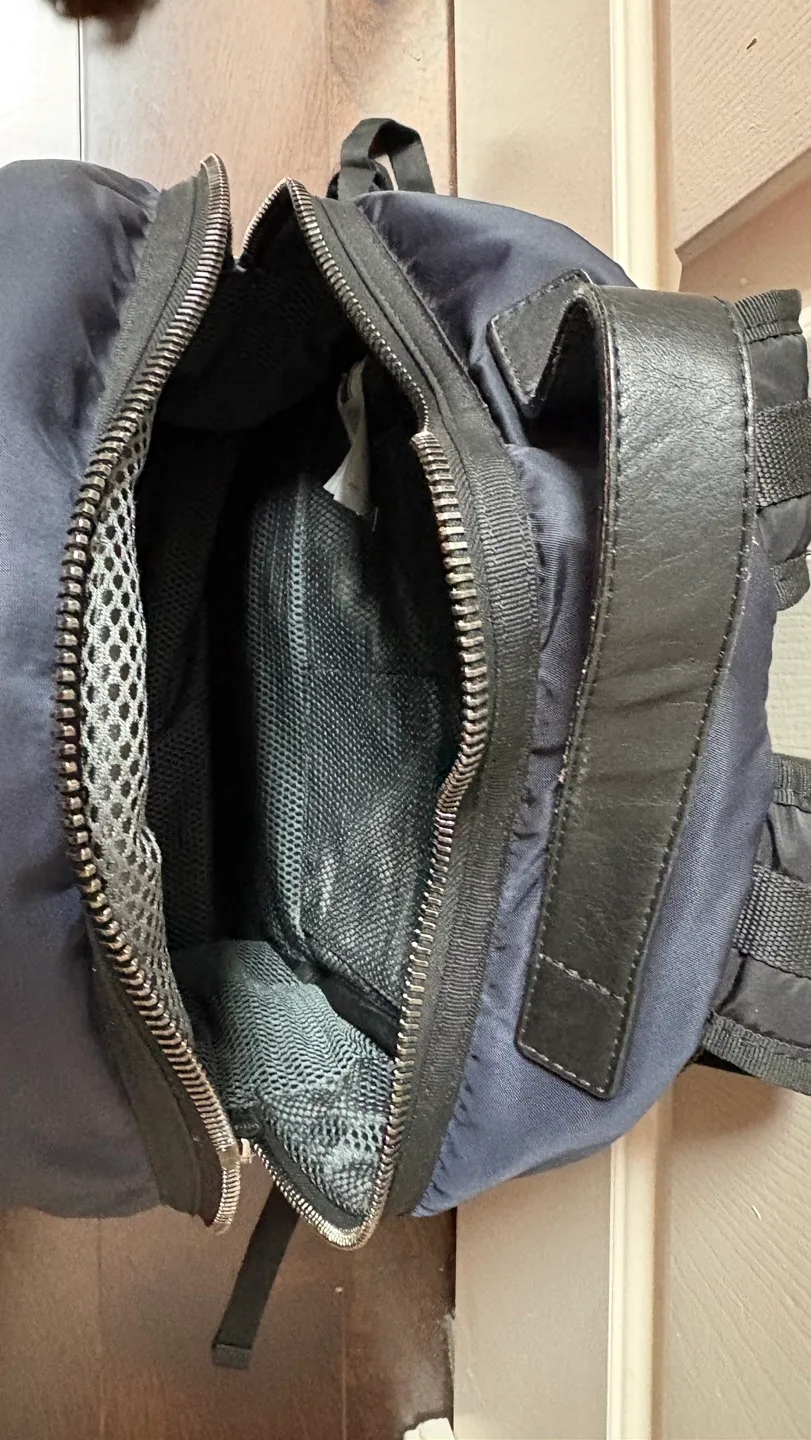 Moncler Quilted Backpack image indicator(7)