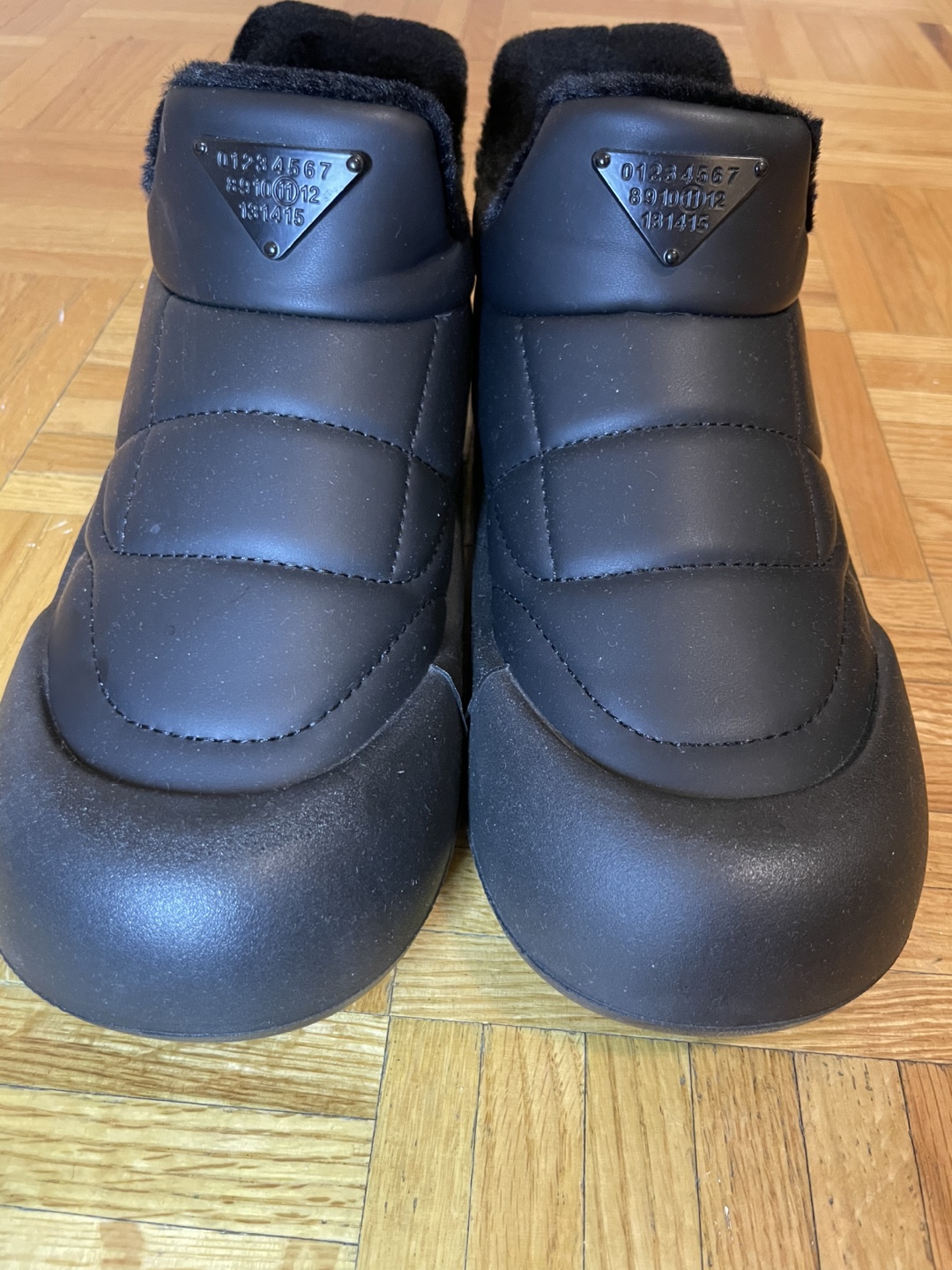 Black quilted winter boots - photo 3