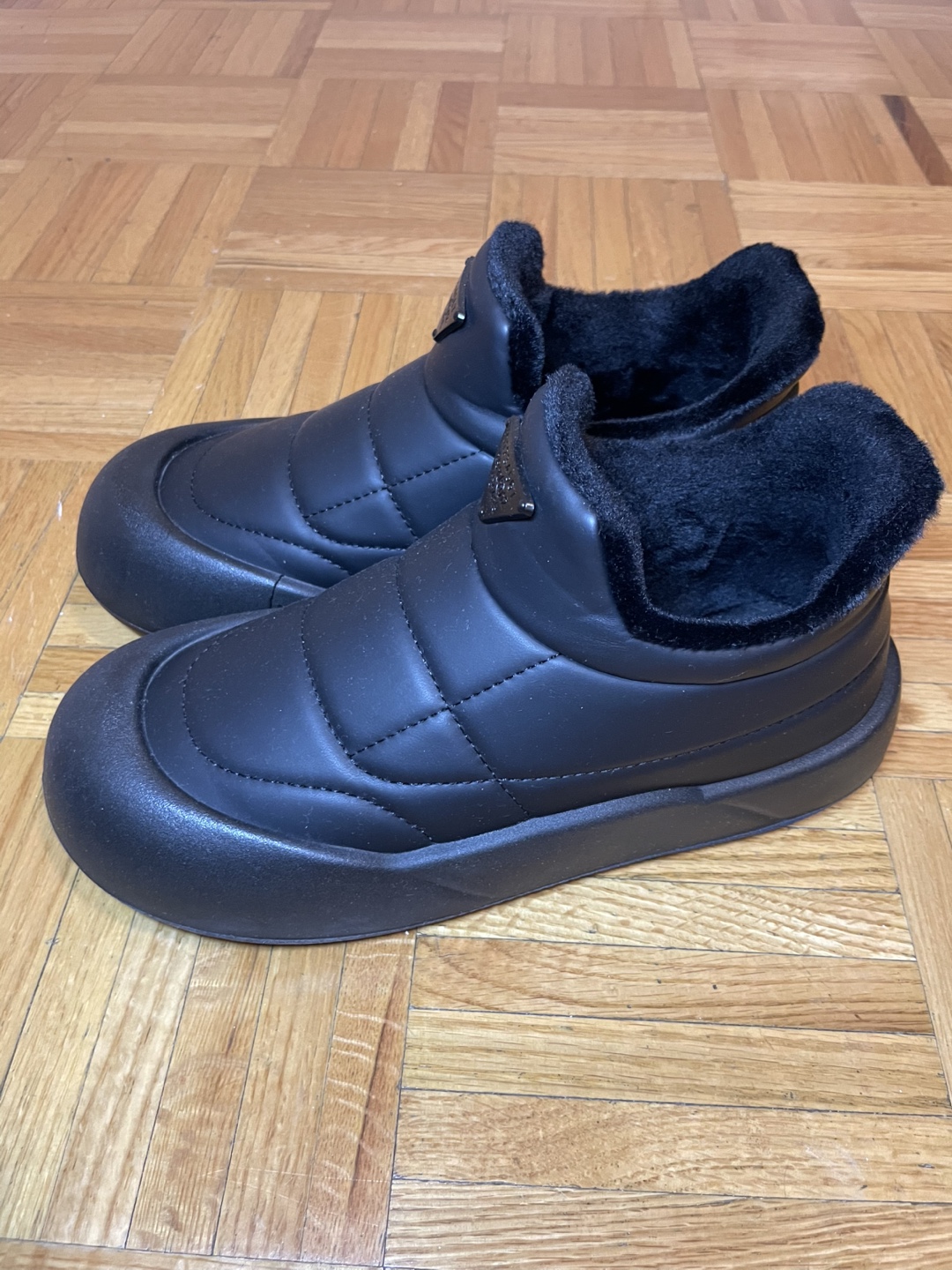 Black quilted winter boots - photo 4