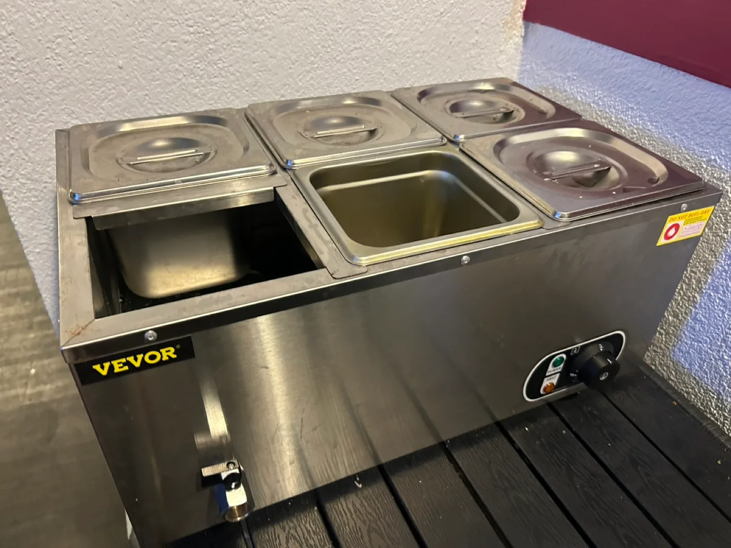 VEVOR 6-Compartment Bain Marie Food Warmer image indicator(2)