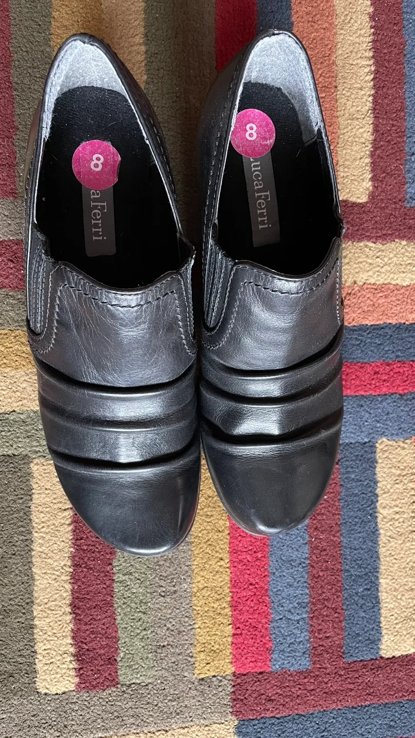 Luca Ferri Women's Black Leather Slip-On Shoes image indicator(3)