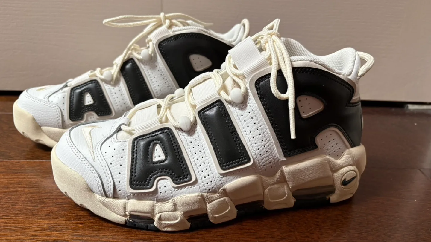 Nike Air More Uptempo 'White/Black' image indicator(2)