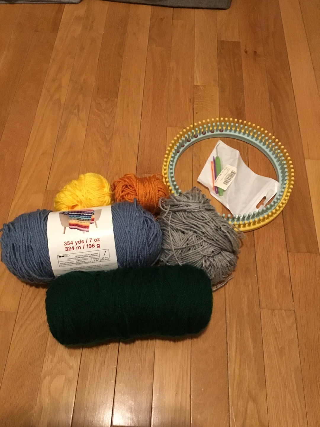 Knitting Loom with Yarn