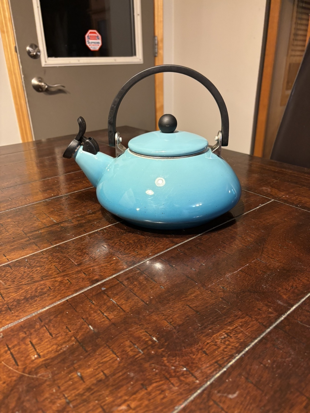 Le Creuset Zen Kettle - photo 2