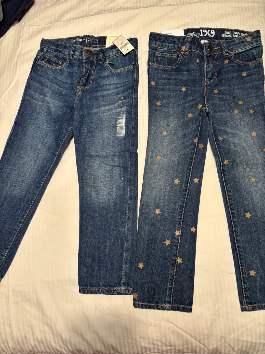 Brand New 2 pairs of BabyGap Jeans, Size 5 - photo 2