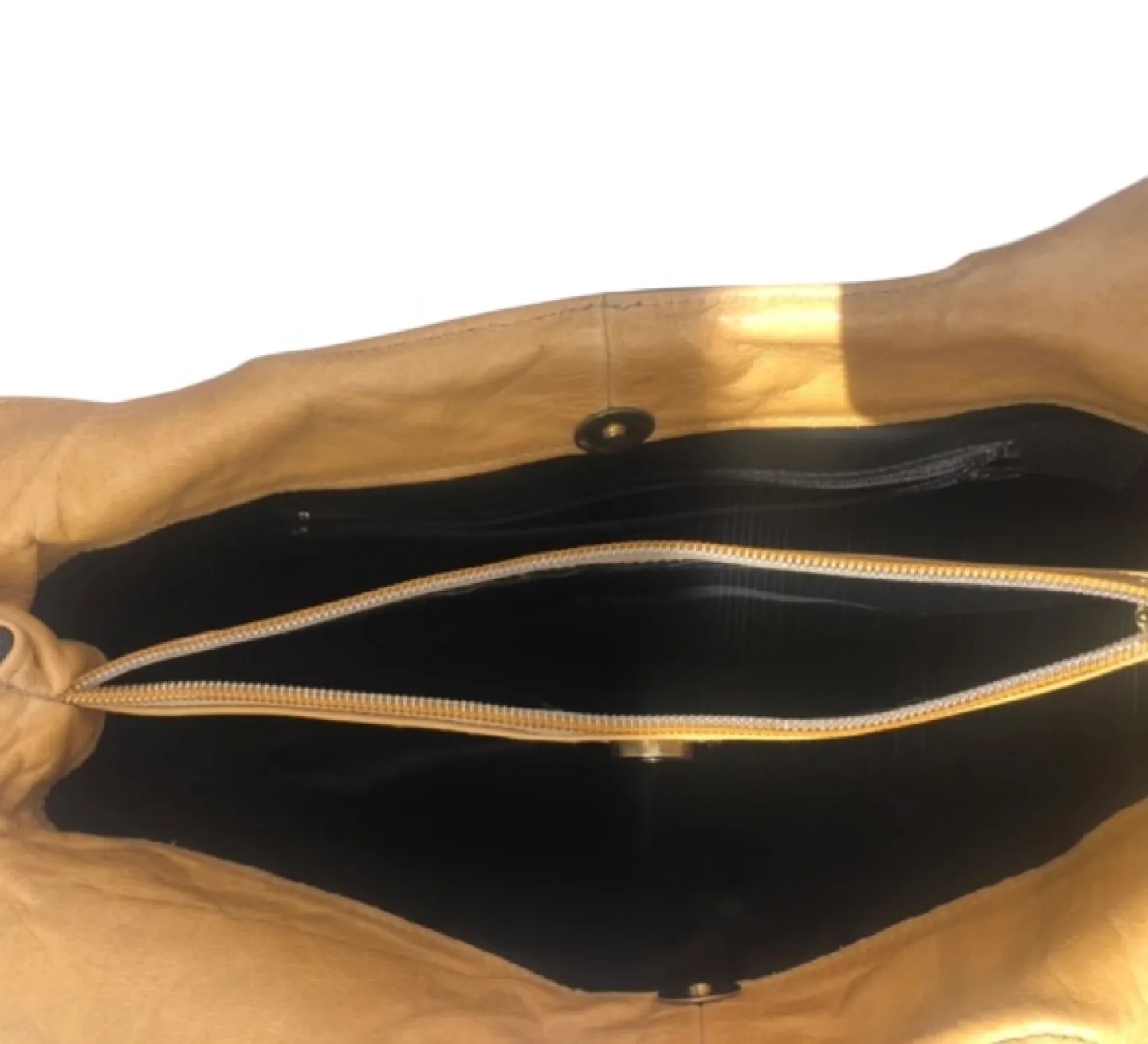 Leather Black and Beige New Purse image indicator(3)