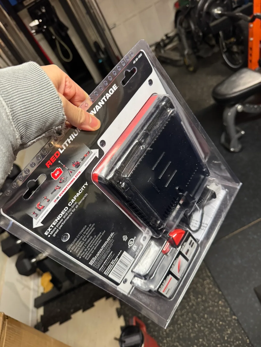 Milwaukee battery and charger combo new 175 image indicator(2)