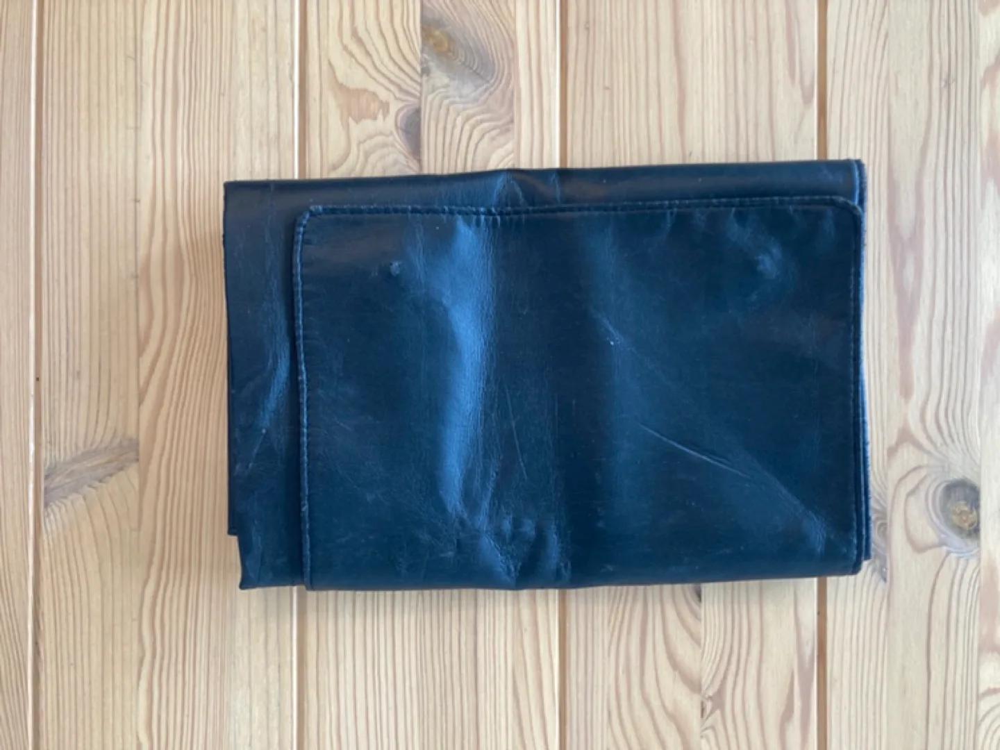 Black Makeup Brush Roll image indicator(3)