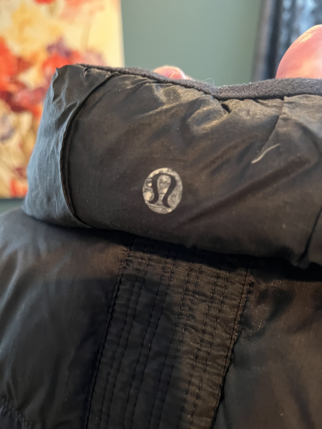 Lululemon Black Down Vest - photo 3