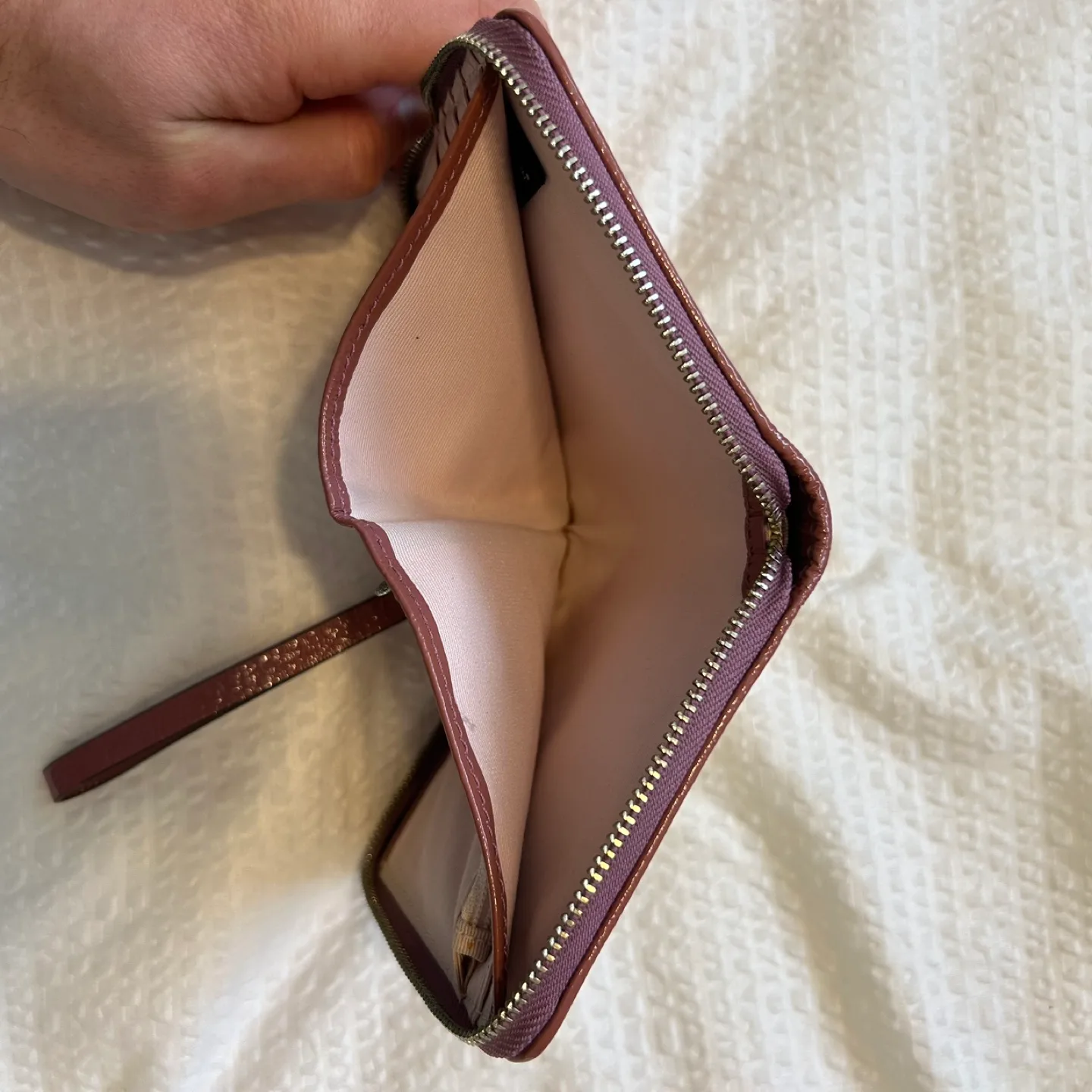 Women’s Coach Wallet - Compact Beige and Pink Wallet With Strap image indicator(6)