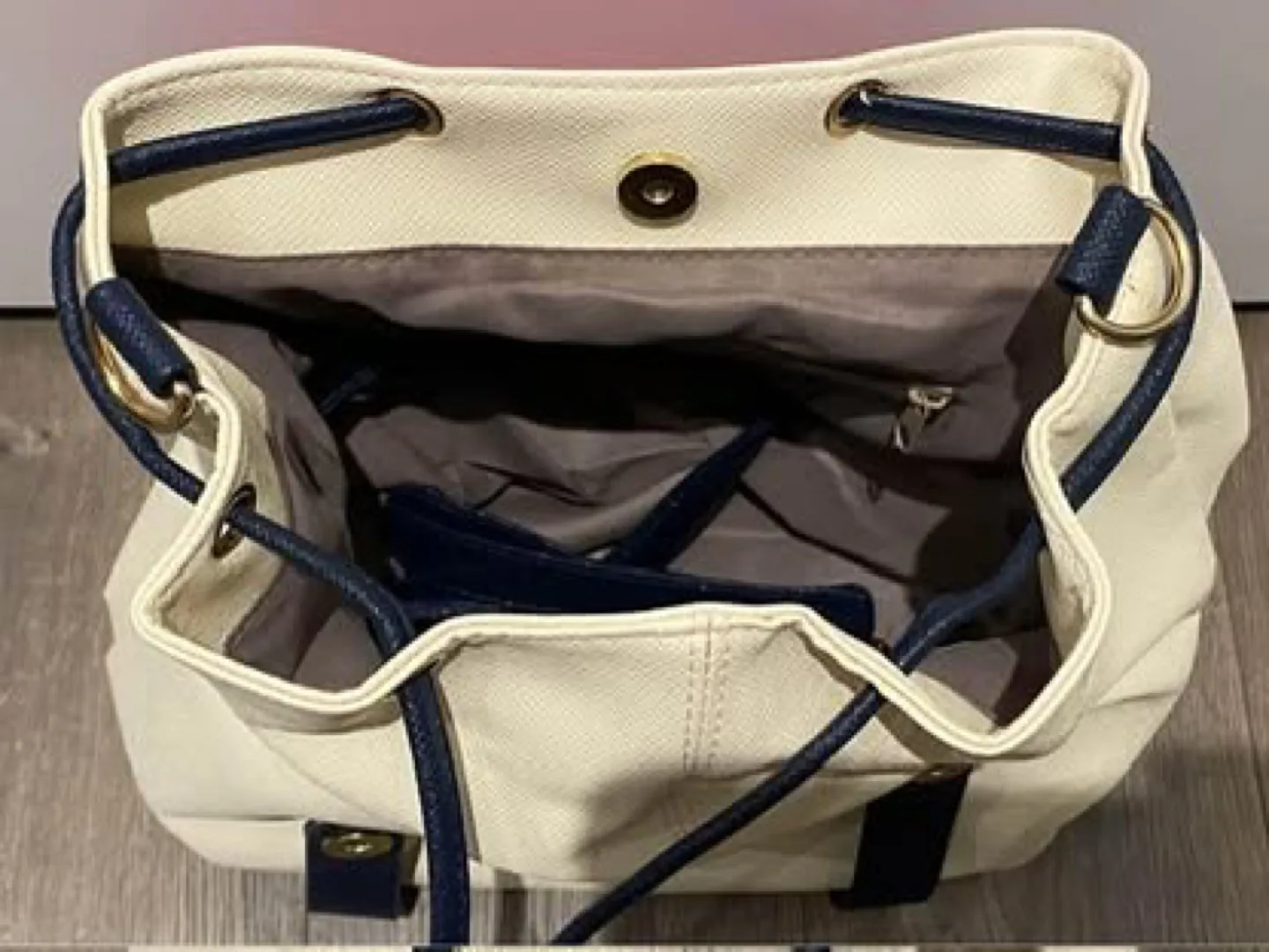 New Cute Leather Backpack image indicator(5)