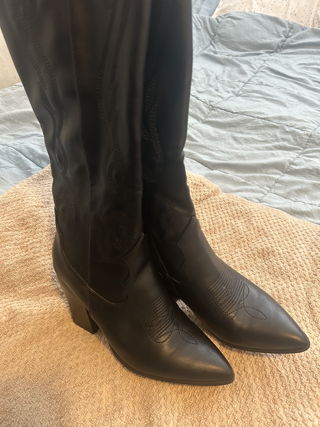 Black Knee-High Western Boots - photo 2